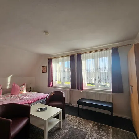 Und Strausswirtschaft Im Weinberg פרייבורג