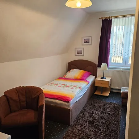 Und Strausswirtschaft Im Weinberg דירה *