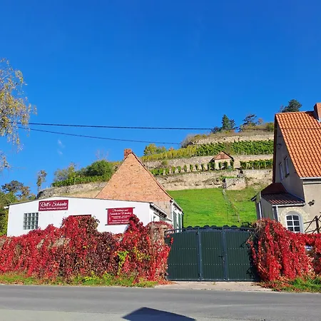 아파트 Und Strausswirtschaft Im Weinberg *